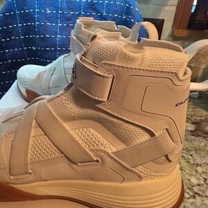 APL unisex Super Future 8.5M/10W